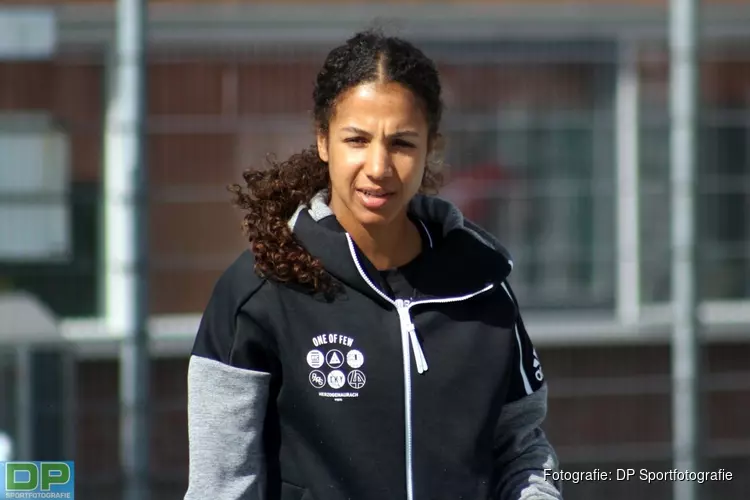 Delaila Amega mist EK door zware knieblessure
