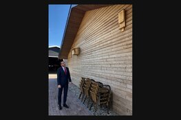 Wethouder Nieuwenhuizen brengt werkbezoek aan natuurbegraafplaats Geestmerloo