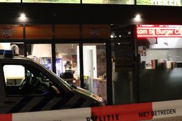 Overval op Burger City in Winkelcentrum Middenwaard