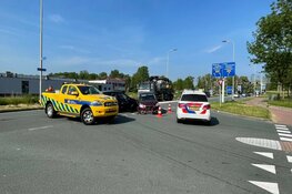 Twee auto's op elkaar op de Kamerlingh Onnesweg