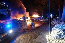 Vier auto&#39;s door brand verwoest in Heerhugowaard