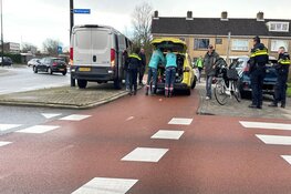 Twee meisjes op de fiets aangereden in Heerhugowaard