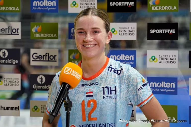 Bo van Wetering vestigt Nederlands record met achttien goals in interland