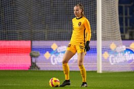 Officieel Oranje-debuut voor Langedijker keepster Daphne van Domselaar
