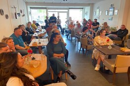 Bloemen voor Centrumwaard: Ondernemers zetten in op samenwerking