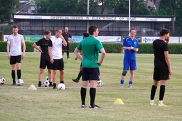 Vrone in voorbereiding voor de Zuurkoolcup