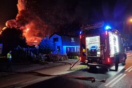 Zeer grote brand aan de Middenweg in Heerhugowaard