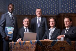 Door de bank genomen:Tien jaar later op 1 maart in Cool