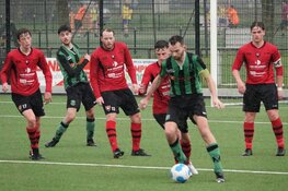 Vrone dichtbij titel na ruime winst op De Kennemers