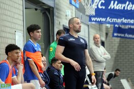 FC Marlène komt net tekort tegen koploper FC Eindhoven