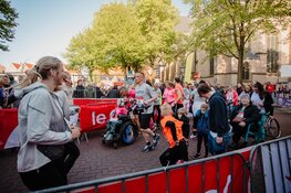 Alkmaar swingt tijdens 9e editie Alkmaar City Run by night