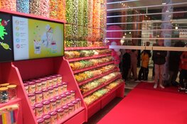 Nieuwe Jamin-winkel in Middenwaard feestelijk geopend