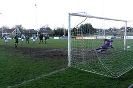 Zaterdag 4A: Vrone geeft koploper goed partij, maar verliest toch, Off-day voor SVW '27