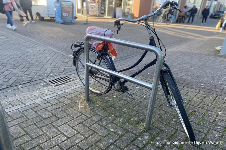 Weesfietsen en fietswrakken worden opgeruimd