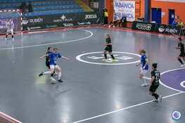 Ook Italiaanse kampioen maatje te groot voor FC Marlène