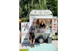 Koninklijk genieten: Foodtruckfestival HOPPAAA! strijkt neer in de voortuin van Landgoed Paleis Soestdijk!