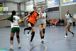 Handbalsters KSV beginnen competitie met ruime zege