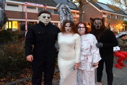 Ahornlaan wordt AHorrorlaan: Halloween groots gevierd in Heerhugowaardse Bomenwijk