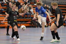 Ruime en regelmatige zege voor FC Marlène Vrouwen. Heren Marlène moeten nog vol aan de bak in derby