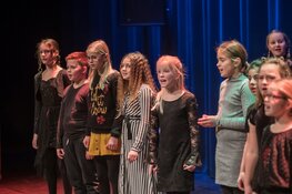 Ontdek de magie van samen zingen bij Musicalkoor Tones!