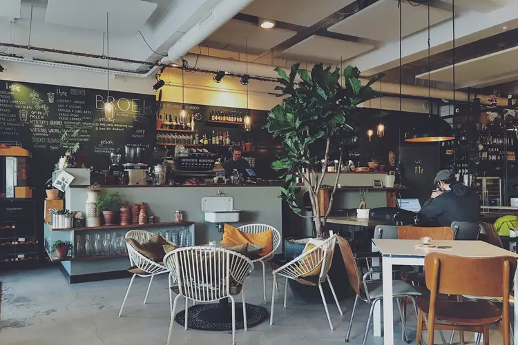 Dit is waarom een professioneel horeca interieur ontwerp je omzet verhoogt