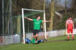 SVW '27 blijft in spoor koploper na verdiende winst op Westzaan