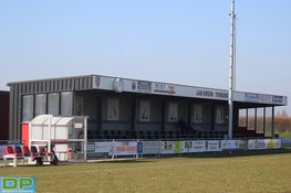 Con Zelo en Hugo Boys komen niet tot scoren in avondderby