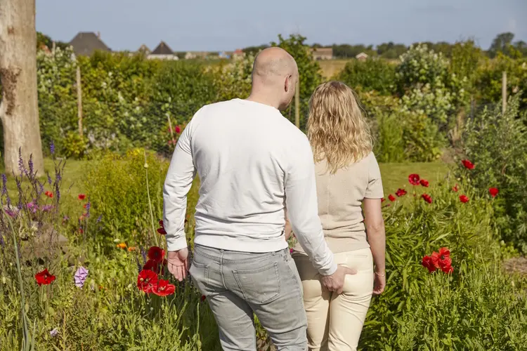 Ze droomt steeds dat hij vreemdgaat