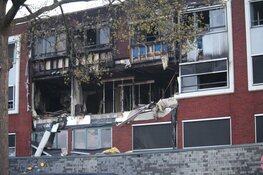 Ravage na verwoestende brand in Heerhugowaard goed zichtbaar bij daglicht