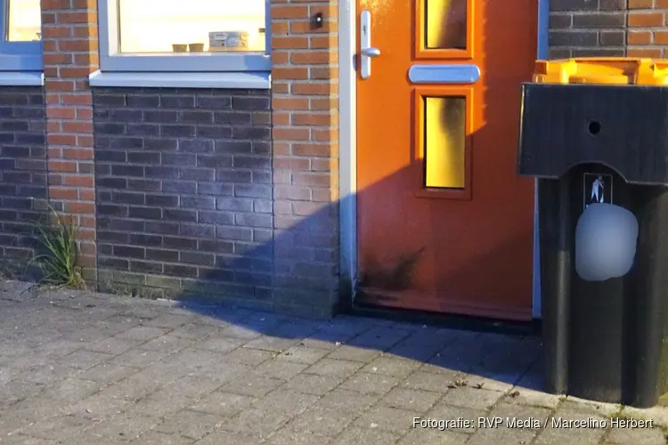 Schade aan voordeur na explosie in Heerhugowaard