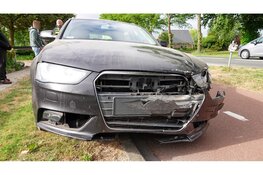 Scooterbestuurder naar het ziekenhuis na harde aanrijding in Heerhugowaard