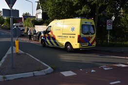 Wielrenner gewond na aanrijding in Oudkarspel