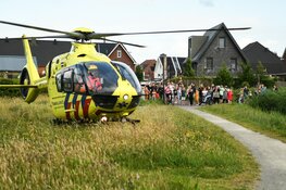 Kind in nood na allergische reactie, traumahelikopter landt op grasveld