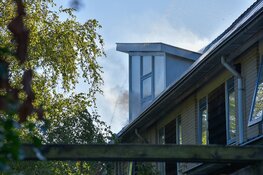 Flinke brand in dakkapel van zorgwoningen te Heerhugowaard