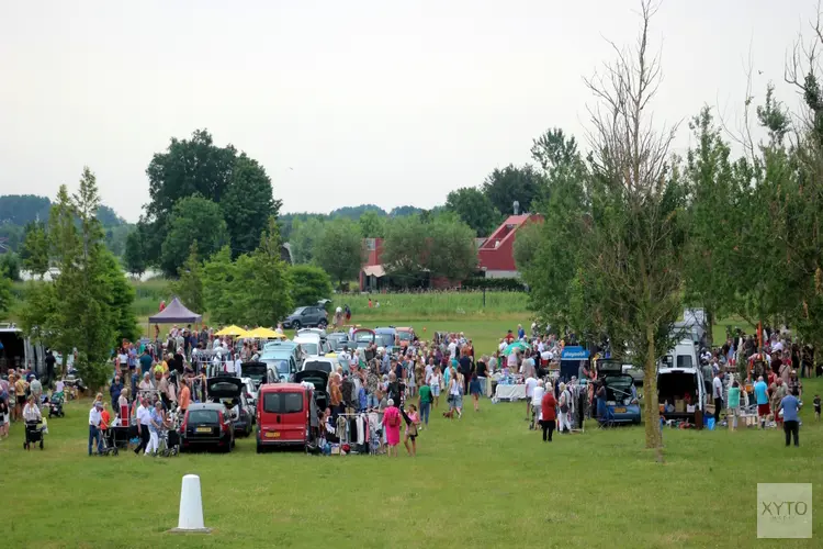 Komende zondag 13 juli kofferbakmarkt op Strand van Luna
