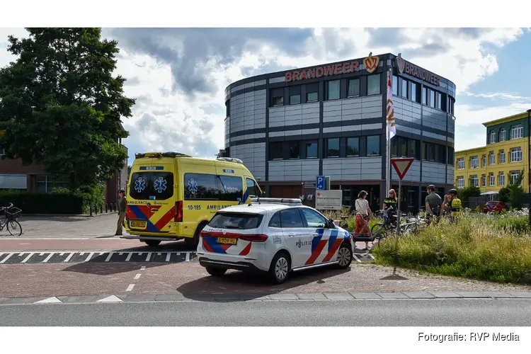 Vrouw gewond bij aanrijding op fietspad in Heerhugowaard