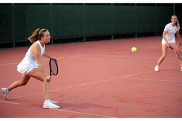 Esmee Biersteker en Rosa Lynn Hoekstra zijn na acht jaar weer een winnende damesdubbel: "Met plezier als drijfveer"