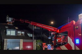 Bewoners ademen rook in bij schoorsteenbrand in Heerhugowaard