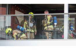 Woonzorgcomplex tijdelijk ontruimd na brand op balkon