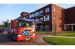 Woonzorgcomplex tijdelijk ontruimd na brand op balkon