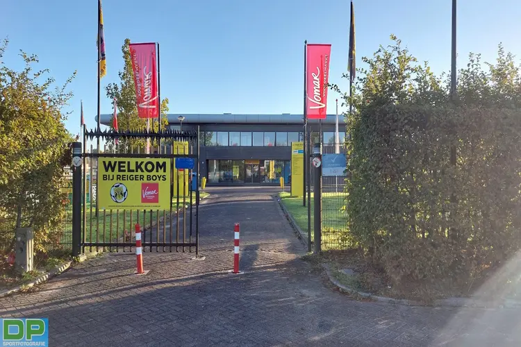 Reiger Boys VR1 in doelpuntrijk duel onderuit