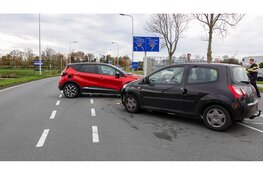Auto's botsen op de N194 bij Heerhugowaard