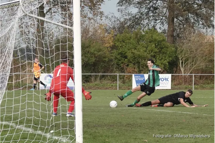 Vrone van ene uiterste in andere, na 1-8 nederlaag volgt zege van 12-1