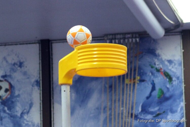 KV Apollo begint sterk aan zaalcompetitie