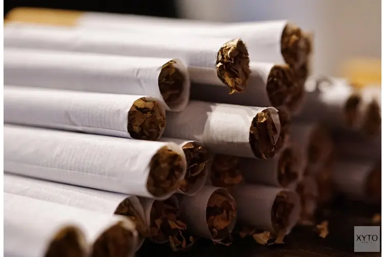 Negen aanhoudingen na ontdekking illegale sigarettenfabriek in Heerhugowaard