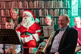 Muziekleerlingen van Cool stralen tijdens sfeervolle Winter Wonder Walk