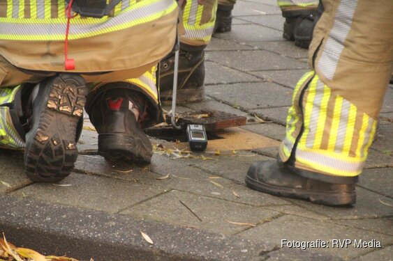 Brandweer opgeroepen voor gaslekkage maar komt uit bij putlucht