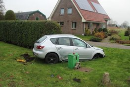 Auto flink beschadigd na ongeval in Heerhugowaard
