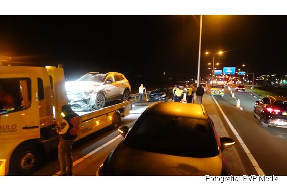 Meerdere gewonden bij kettingbotsing op N242