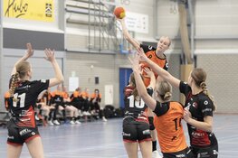 KSV verlaat bekertoernooi met opgeheven hoofd